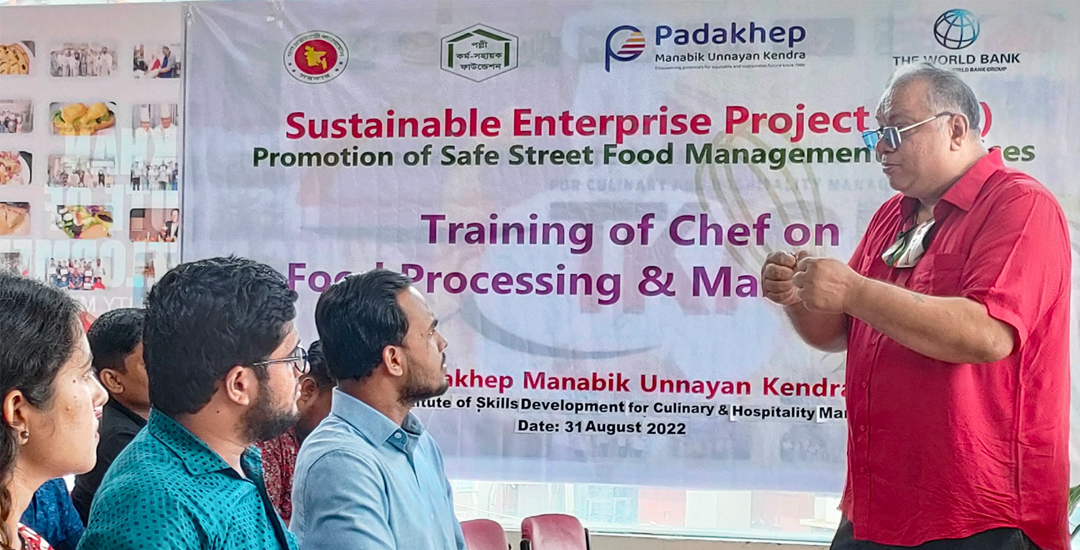 Image of Chef Training on Food Safety 